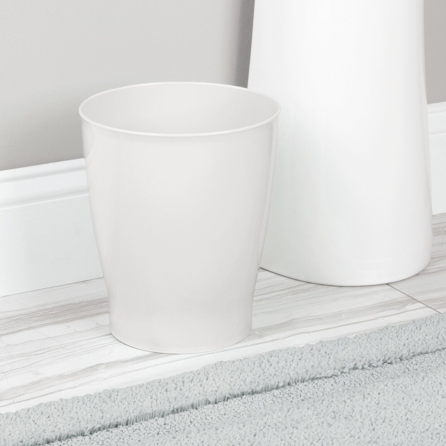 mDesign Slim Plastic Small Round Trash Can Wastebasket Garbage Bin