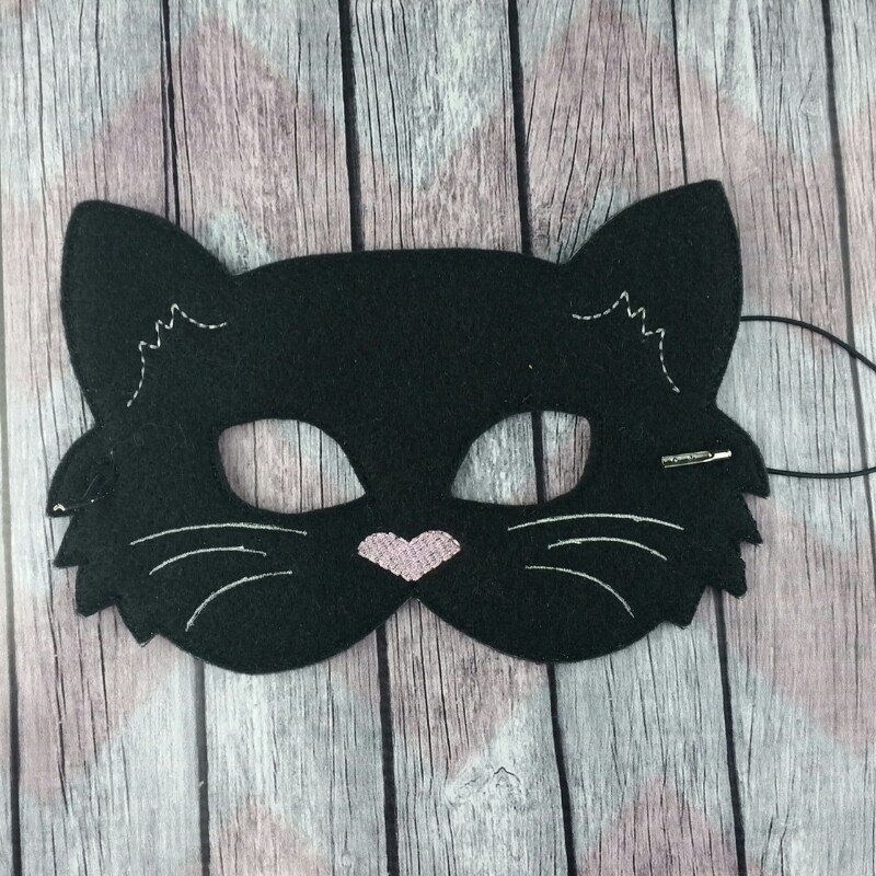 Black Cat mask🐈‍⬛MN