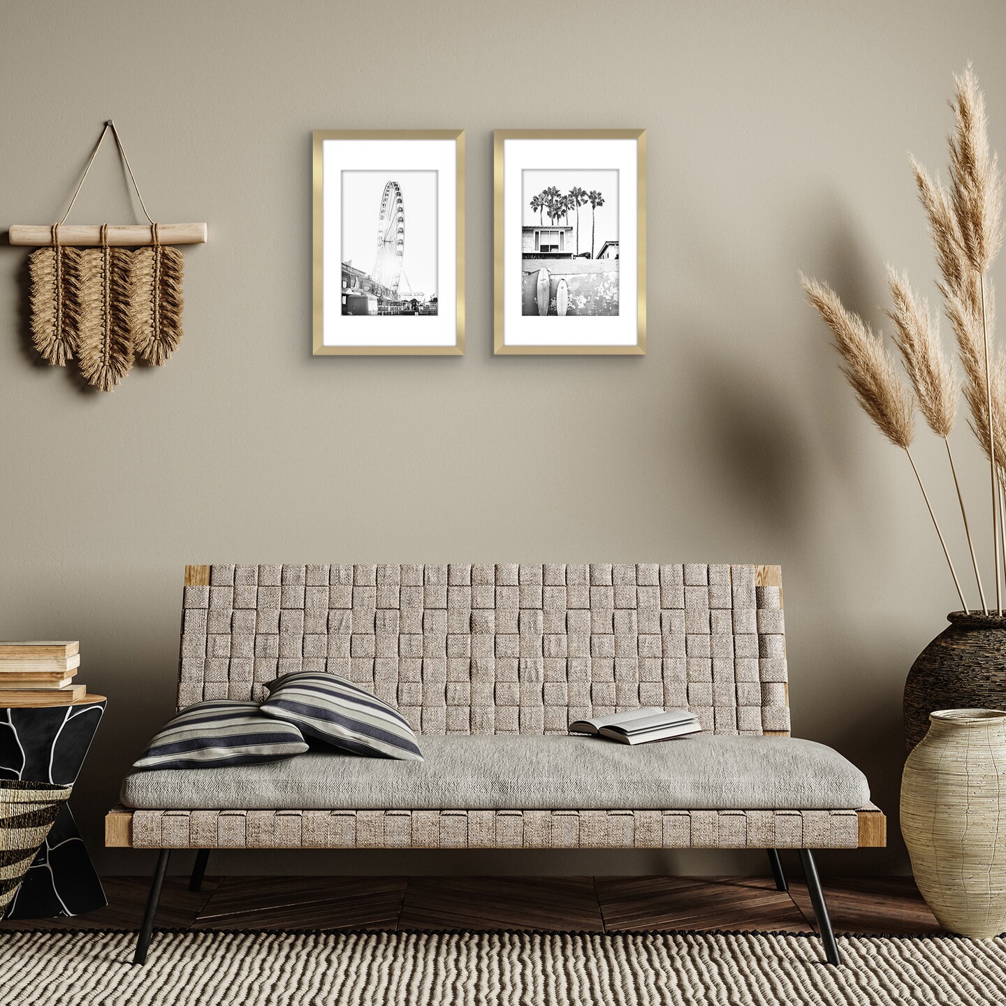 Americanflat 2 Pack of Picture Frames with Mat - Plexiglass Cover