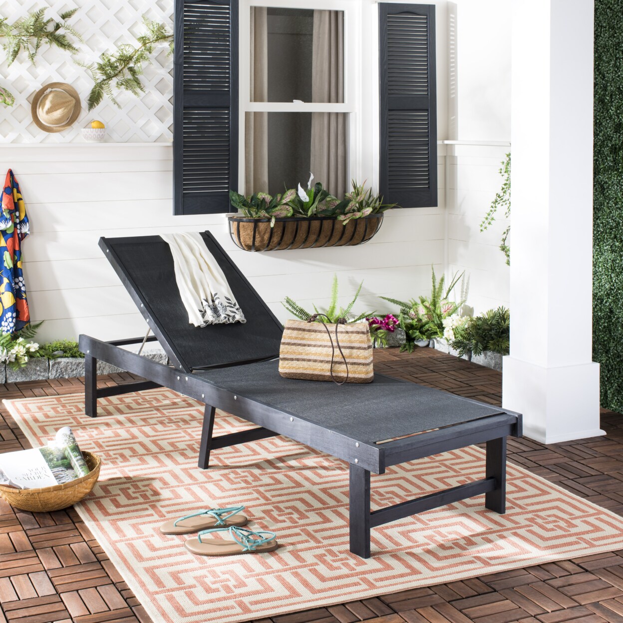 Safavieh Outdoor Collection Manteca Lounge Chair Dark Slate Grey