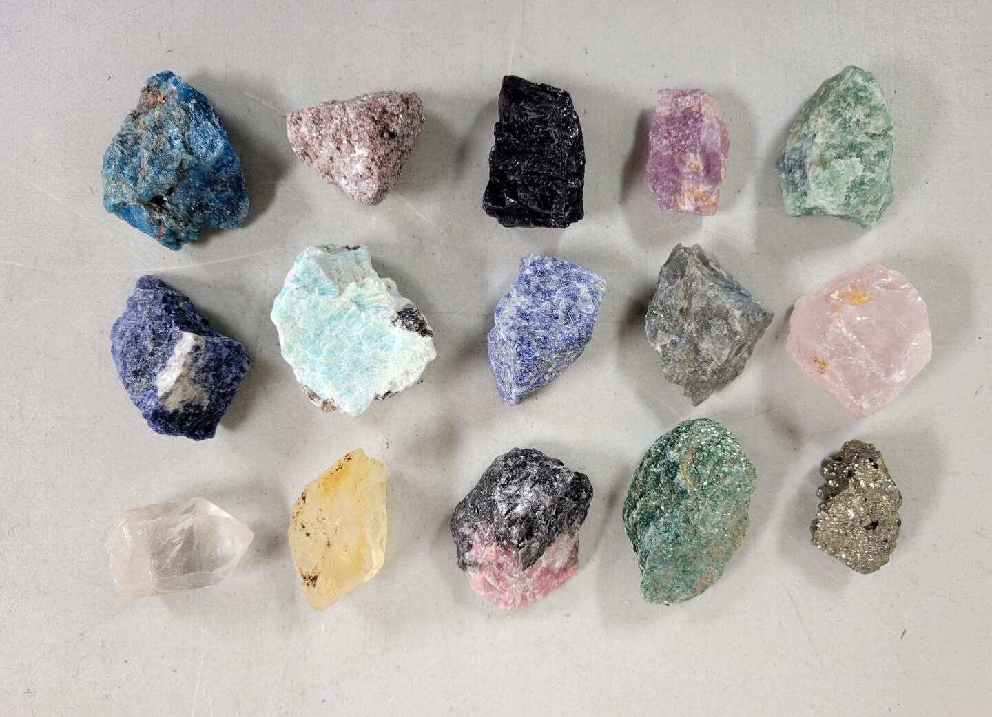 15 Raw Crystals Set Mixed Rough Gemstones | Michaels