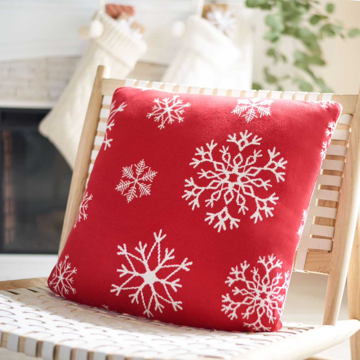 Red 2024 snowflake pillow