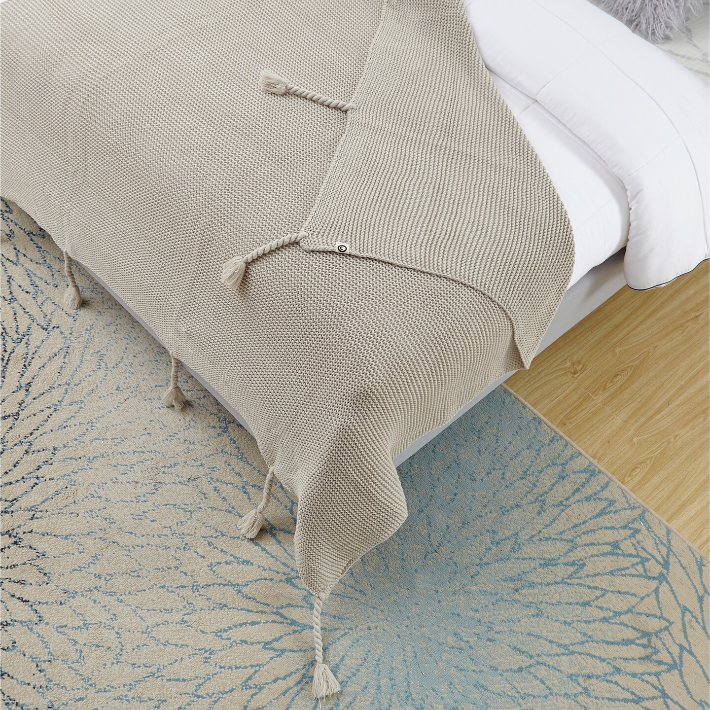 Garrison Acrylic Knit Throw