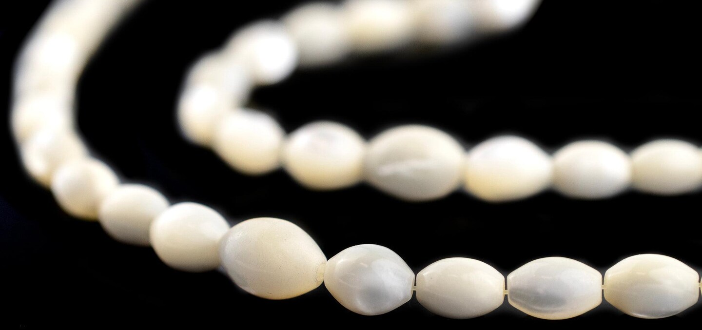 TheBeadChest Graduated Oval Mother of Pearl Beads (4-8mm)