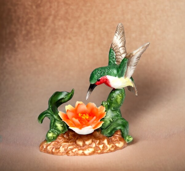 Ceramic Hummingbird with Cactus Flower Figurine, Home D&#xE9;cor, Gift for Her, Gift for Mom, Kitchen D&#xE9;cor, Birdwatcher Gift, Vintage Decor