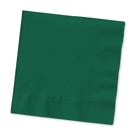 Party Central Club Pack of 500 Hunter Green Premium 3-Ply Disposable Beverage Napkins 5&#x22;
