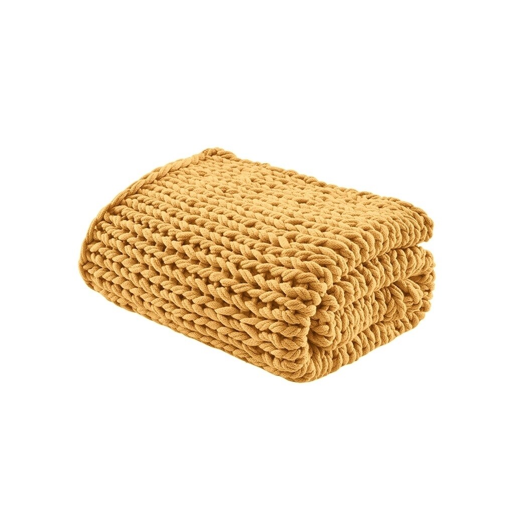 Gracie Mills Huffman Artisan Double-Knit Throw - Grace-11970