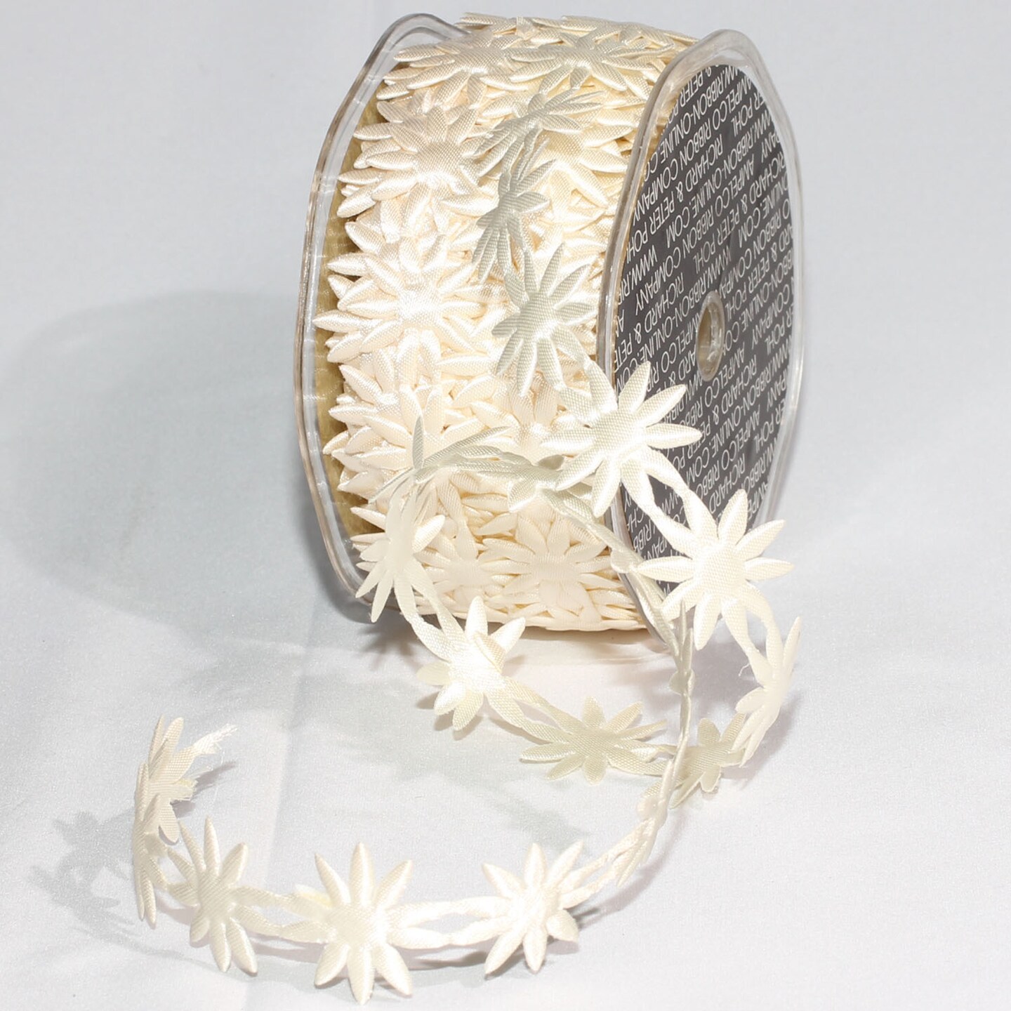 The Ribbon People White Solid Embossed Flowers Craft Ribbon 1&#x22; x 20 Yards