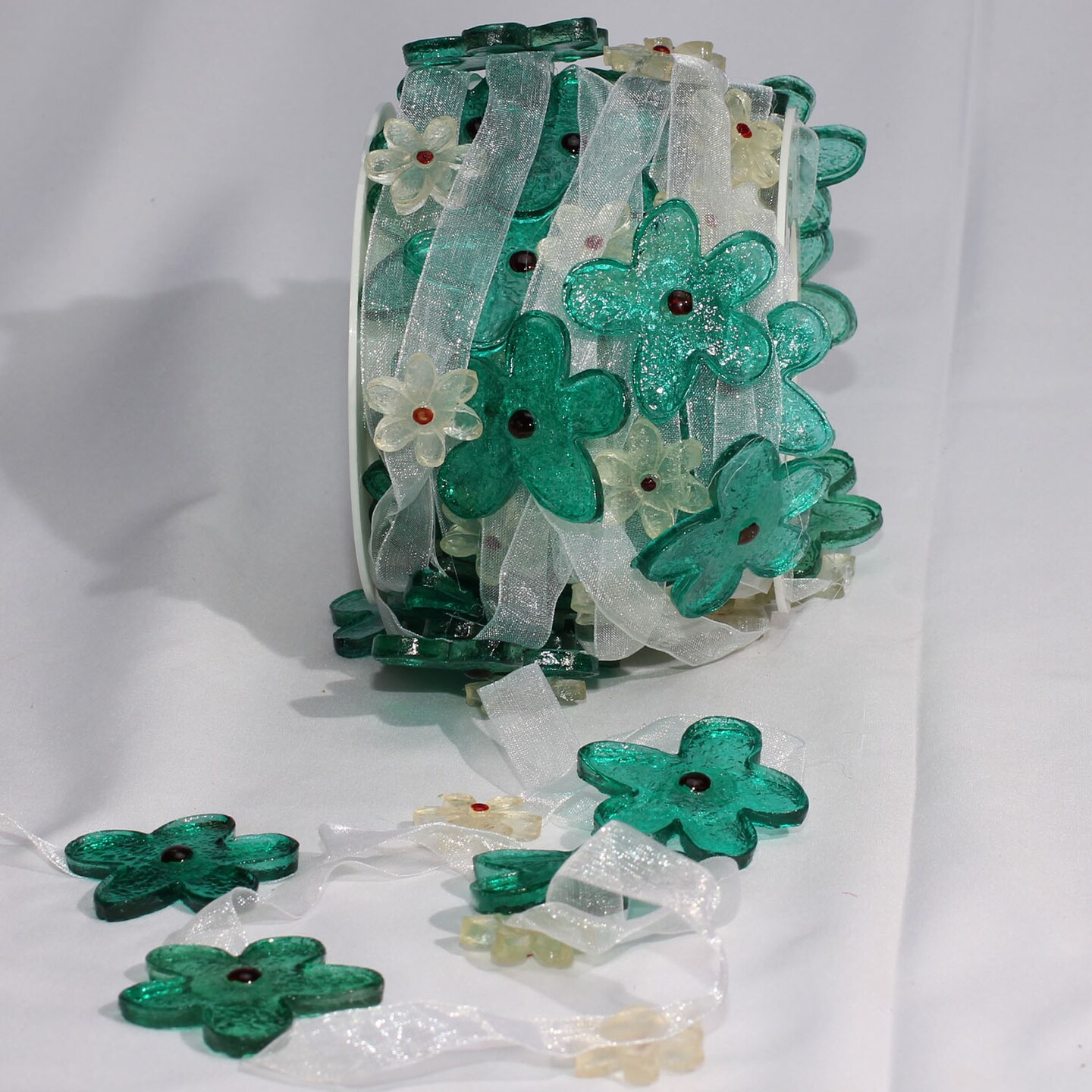 The Ribbon People Blue and White Happy 70's Organdy Craft Ribbon with Flowers 0.5" x 22 Yards