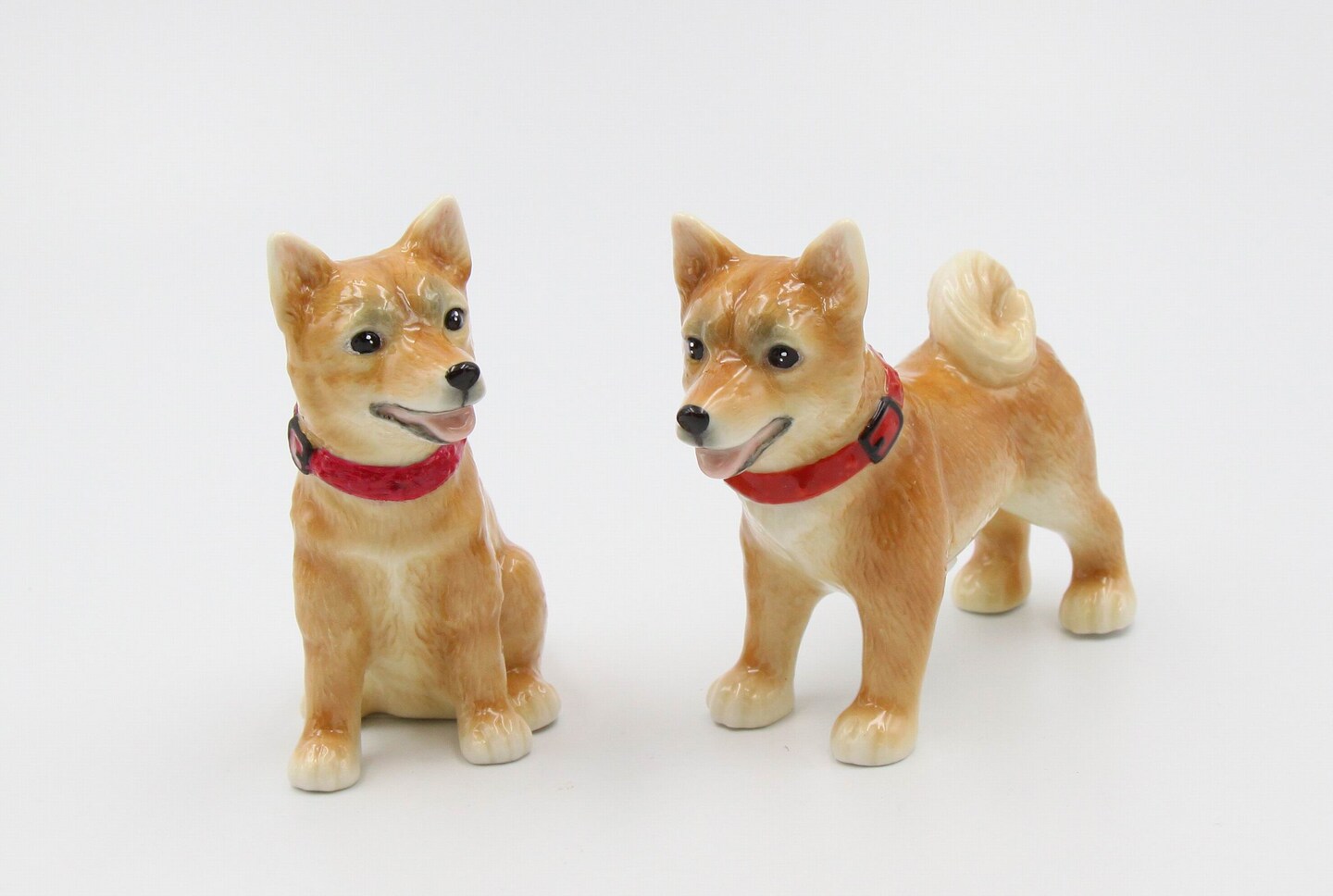 Ceramic Shiba Inu Salt And Pepper Shakers, The Doge, Home D&#xE9;cor, Gift for Her, Gift for Mom, Kitchen D&#xE9;cor, Dog Lover Gift