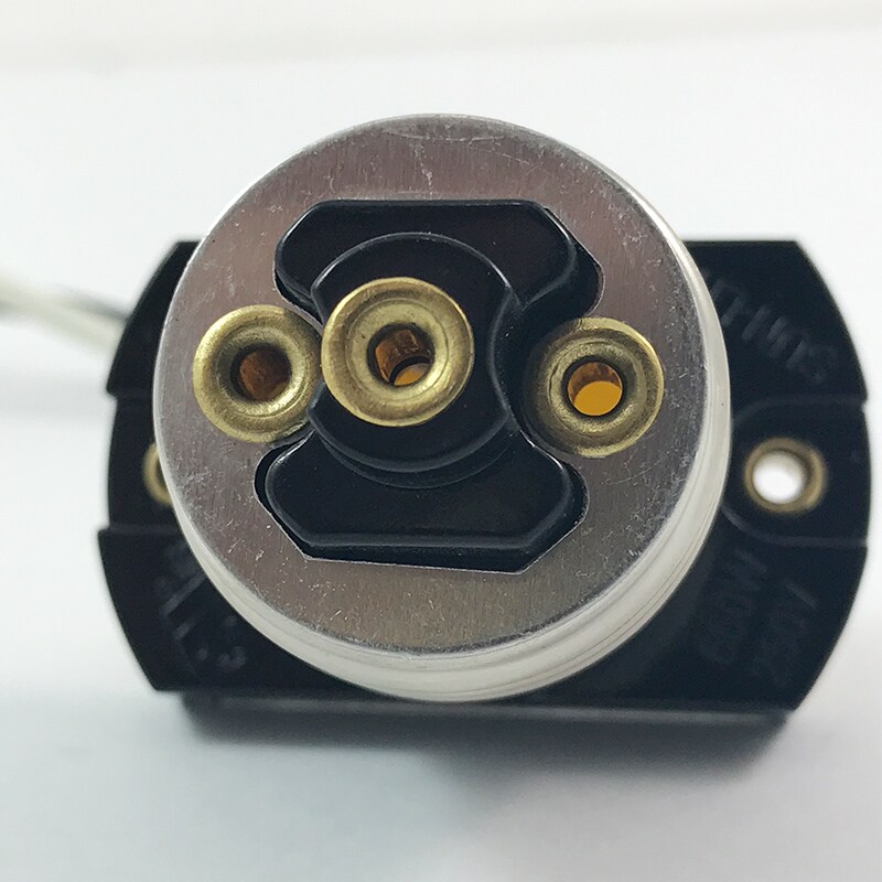 Flange Adapter from GU10 twist lock base to E26 Medium Screw Socket