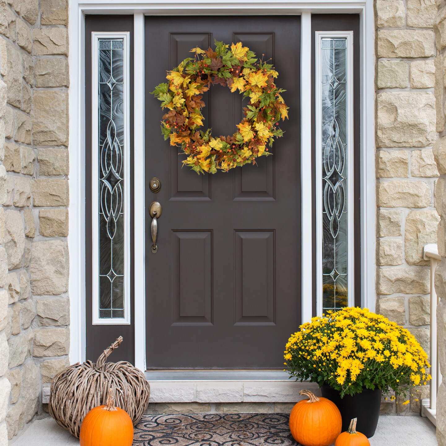 Northlight Maple Leaves and Berries Artificial Twig Fall Harvest Wreath ...