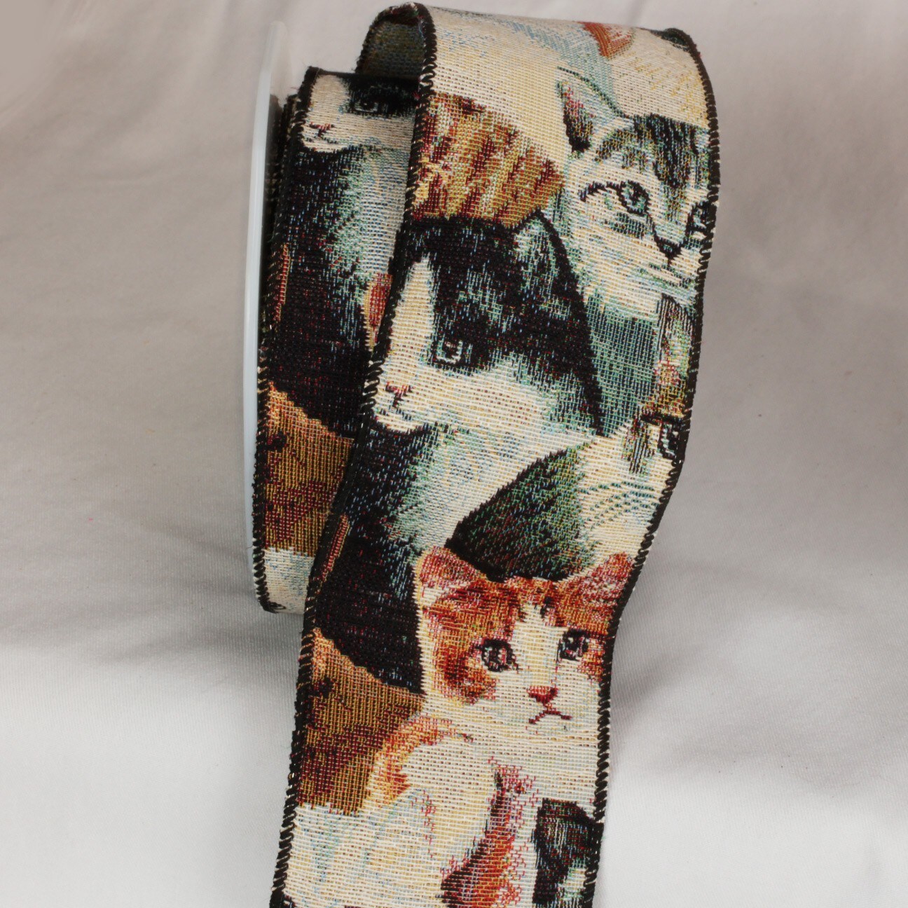 The Ribbon People Brown and Gray Cat Tapestry Wired Craft Ribbon 3&#x22; x 9 Yards