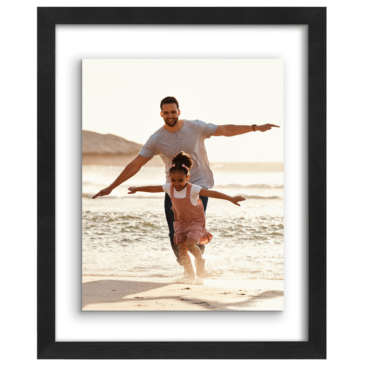 Americanflat Floating Picture Frame for Wall Art - Photo Frame with Floating Effect for Photos, Wall Art, and Pressed Flowers - Polished Glass Cover - Hanging Hardware