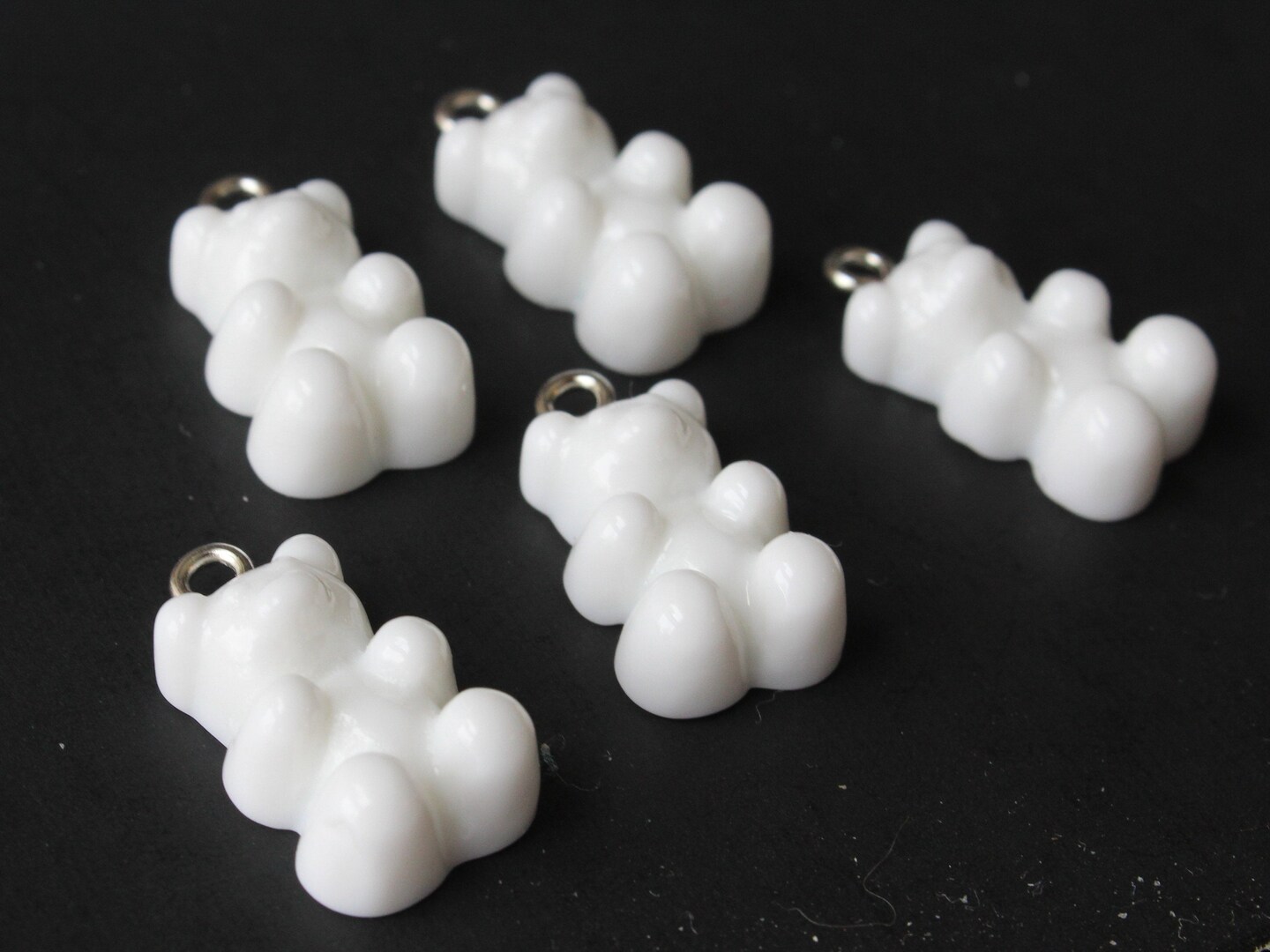 5 20mm White Resin Gummy Bear Charms