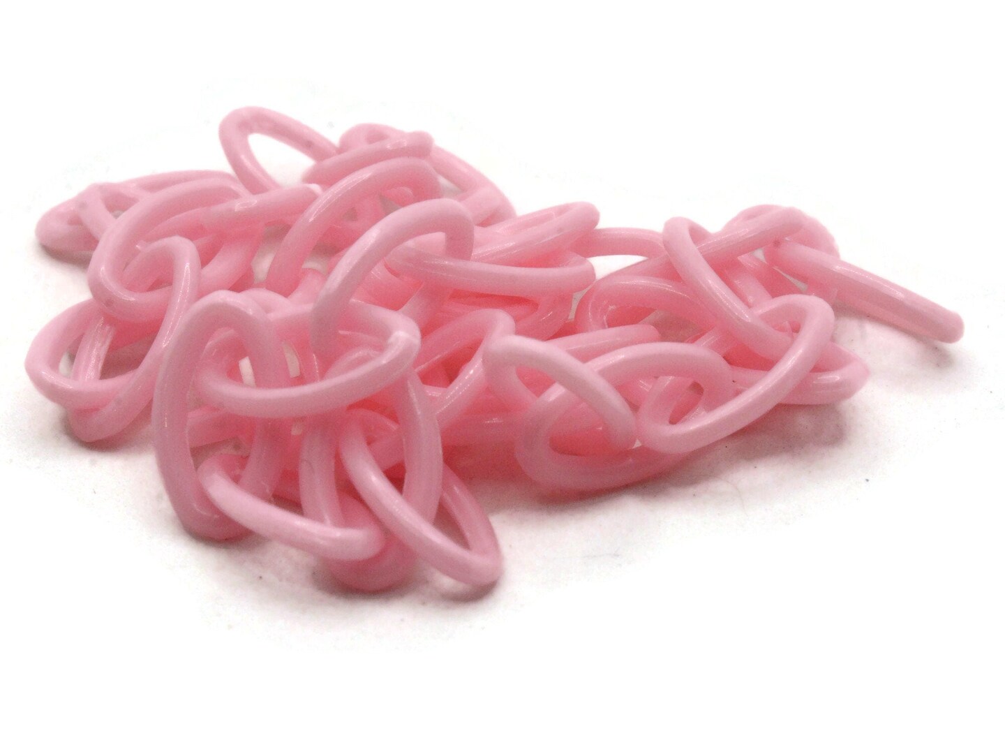 15.75 Inch Pink Plastic Oval Chain - 40cm chain - 13x8mm links