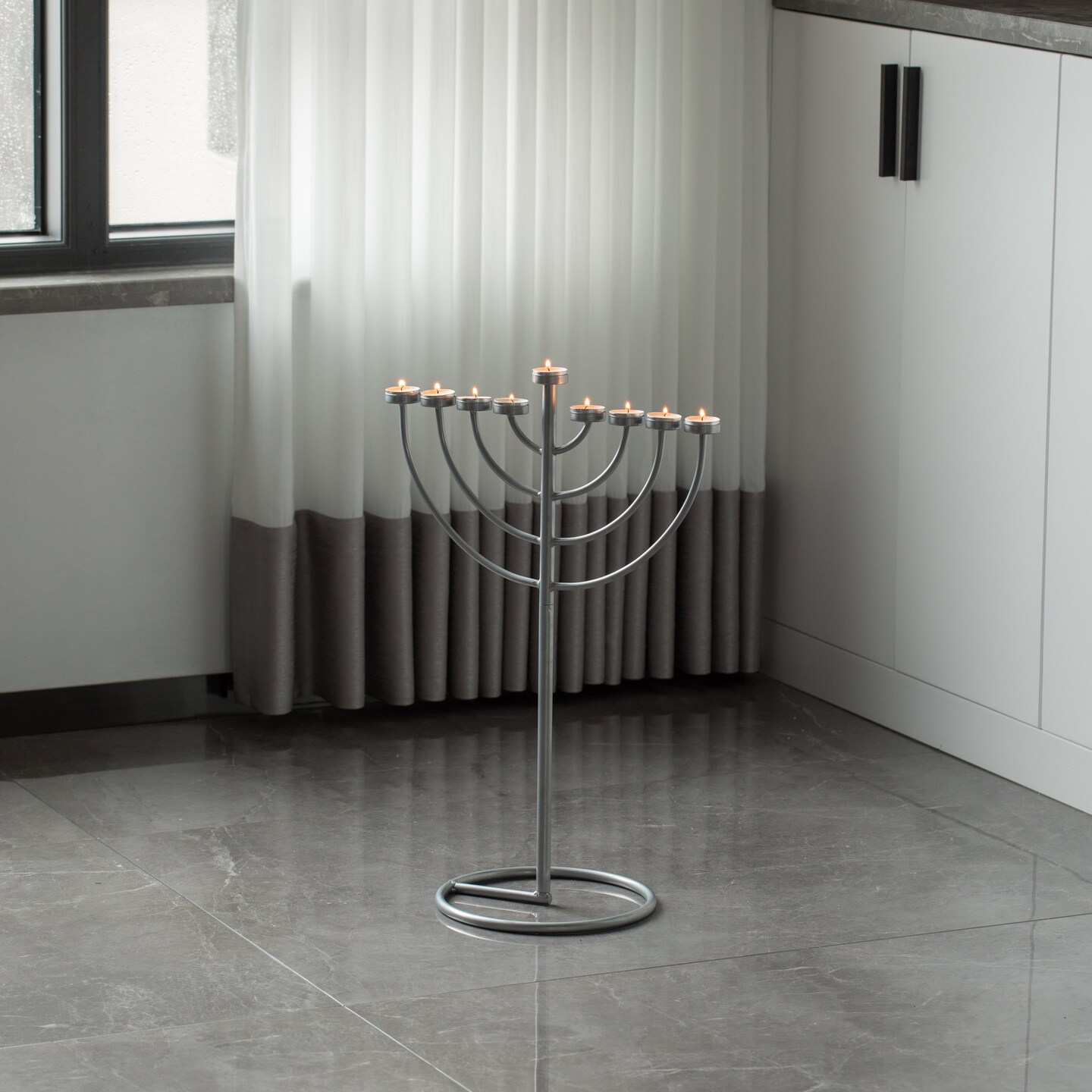 Modern Silver 9 Branch Lighting Thin Pipe Hanukkah Menorah, Metal-Aluminum