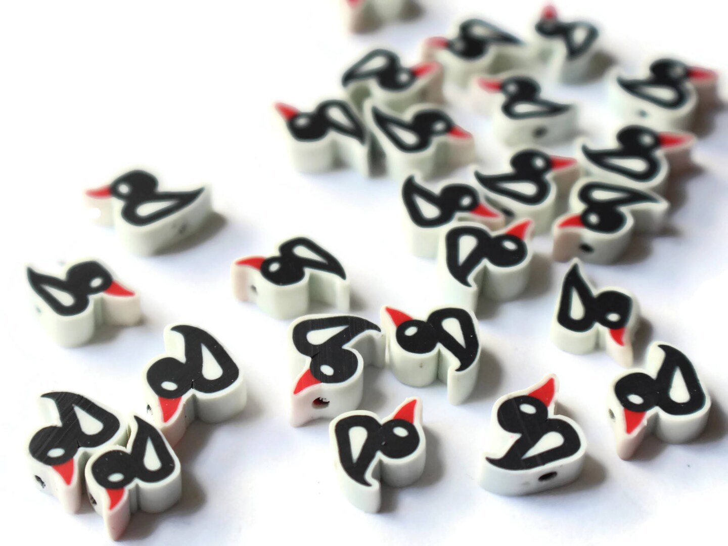 25 11mm Black Duck Polymer Clay Beads