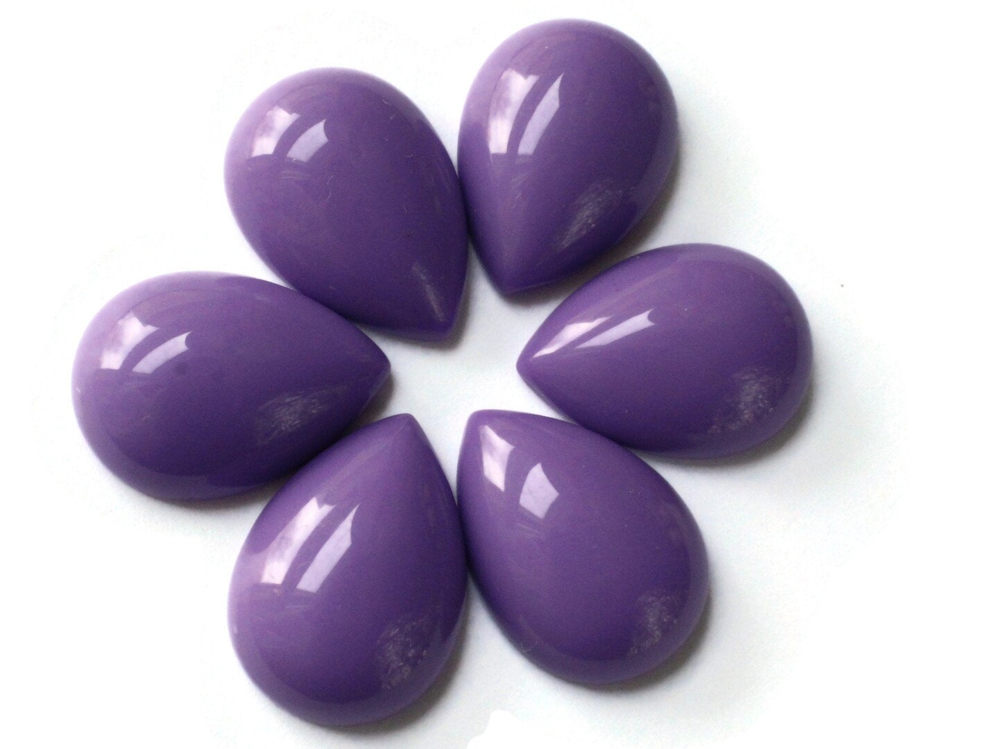 6 25mm Purple Teardrop Flat Back Vintage Lucite Cabochons