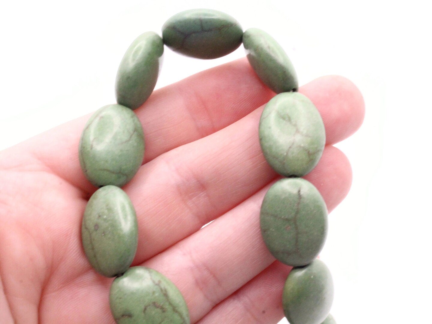 20 20mm Dyed Green Howlite Stone Flat Oval Beads