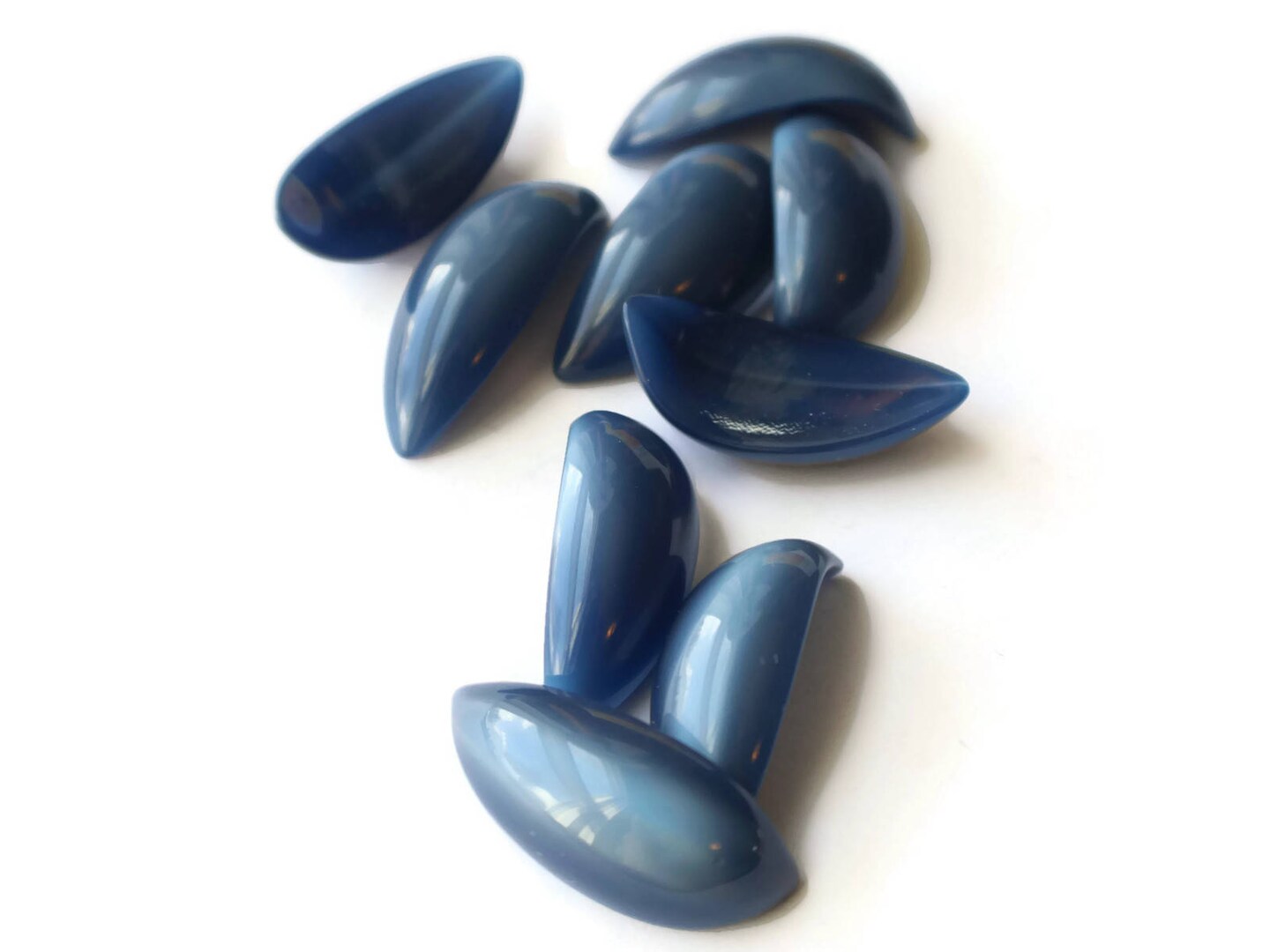 9 28mm Blue Curved Leaf Vintage Japanese Lucite Cabochons - Flat back Tiles