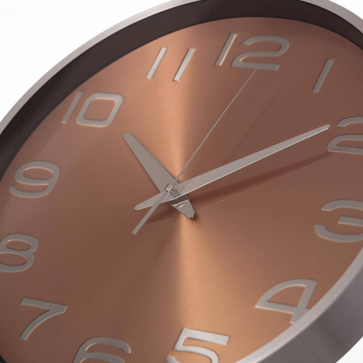 Aluminum Round Wall Clock - Modern Decor for Living Room, Kitchen, or Dining Room - 12 in Decorative Timepiece with Sleek Design - Large Round Clock for Home - Silent Ticking - Battery Operated