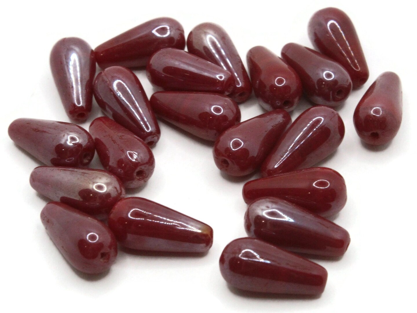 20 13mm Burgundy Red Glass Teardrop Beads