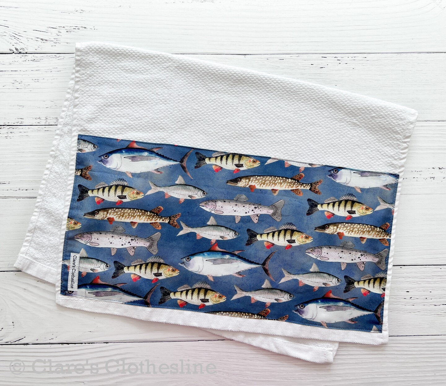 Blue Fish Hand Towel, Blue and Gray Fishing Dish Towel, Kitchen or  Bathroom Hand Towel, Lake House Hostess Gift, Ready to Ship