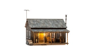Woodland Scenics  HO-Scale HO RUSTIC CABIN (LIT) Diorama Effects