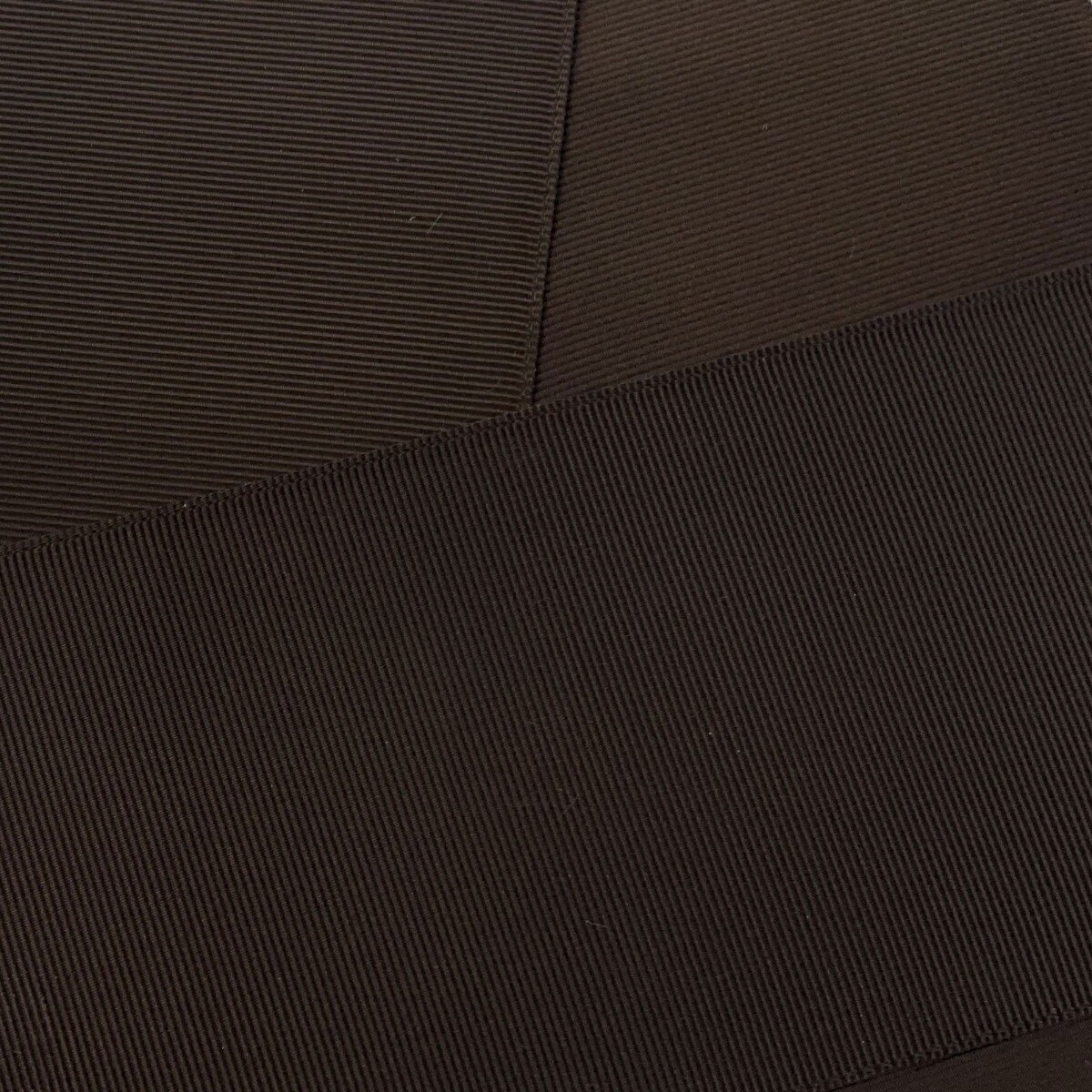 1.5&#x22; Grosgrain Ribbon Solid 860 Dark Brown 5yd