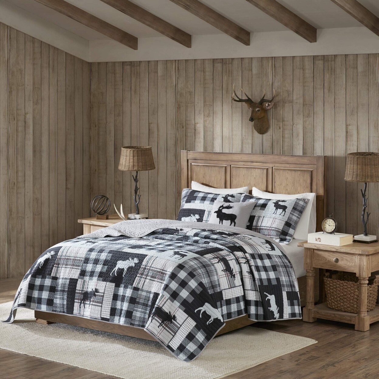 Woolrich Sweetwater Oversized 4 Piece Quilt Set Black/Grey King/Cal King