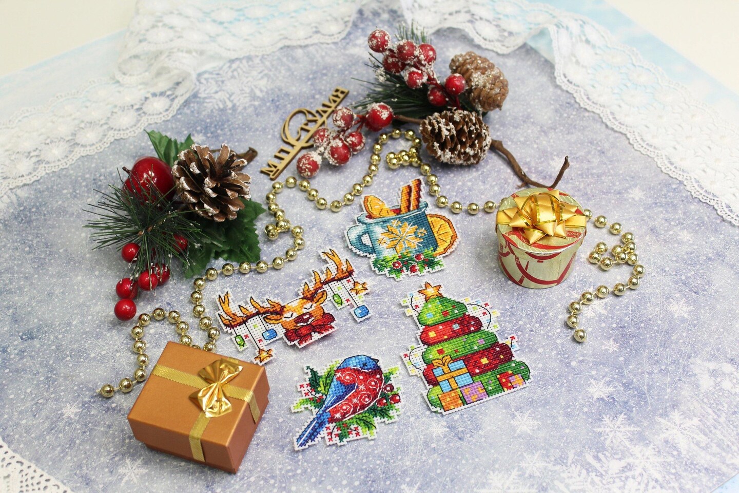 Winter. Christmas Magnets SR-581  Plastic Canvas Counted Cross Stitch Kit