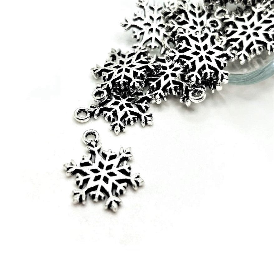 1, 4, 20 or 50 Pieces: Silver Snowflake Christmas Winter Charms - Double Sided