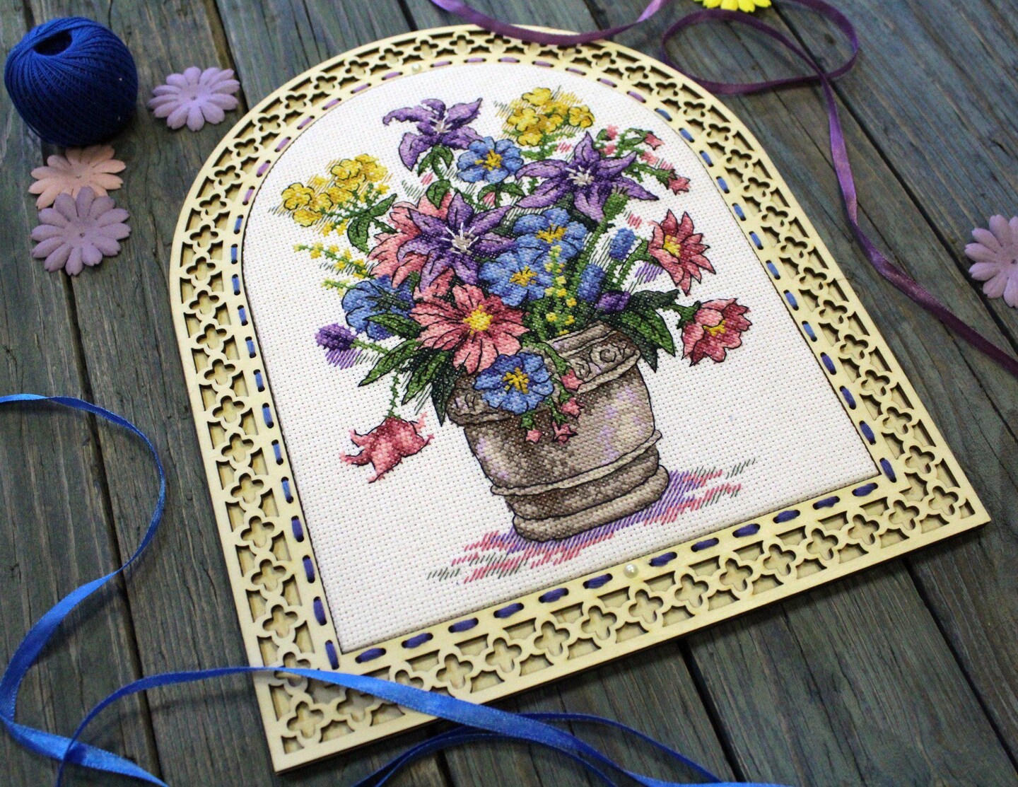 Bouquet of Inspiration SM-501 Counted Cross-Stitch Kit