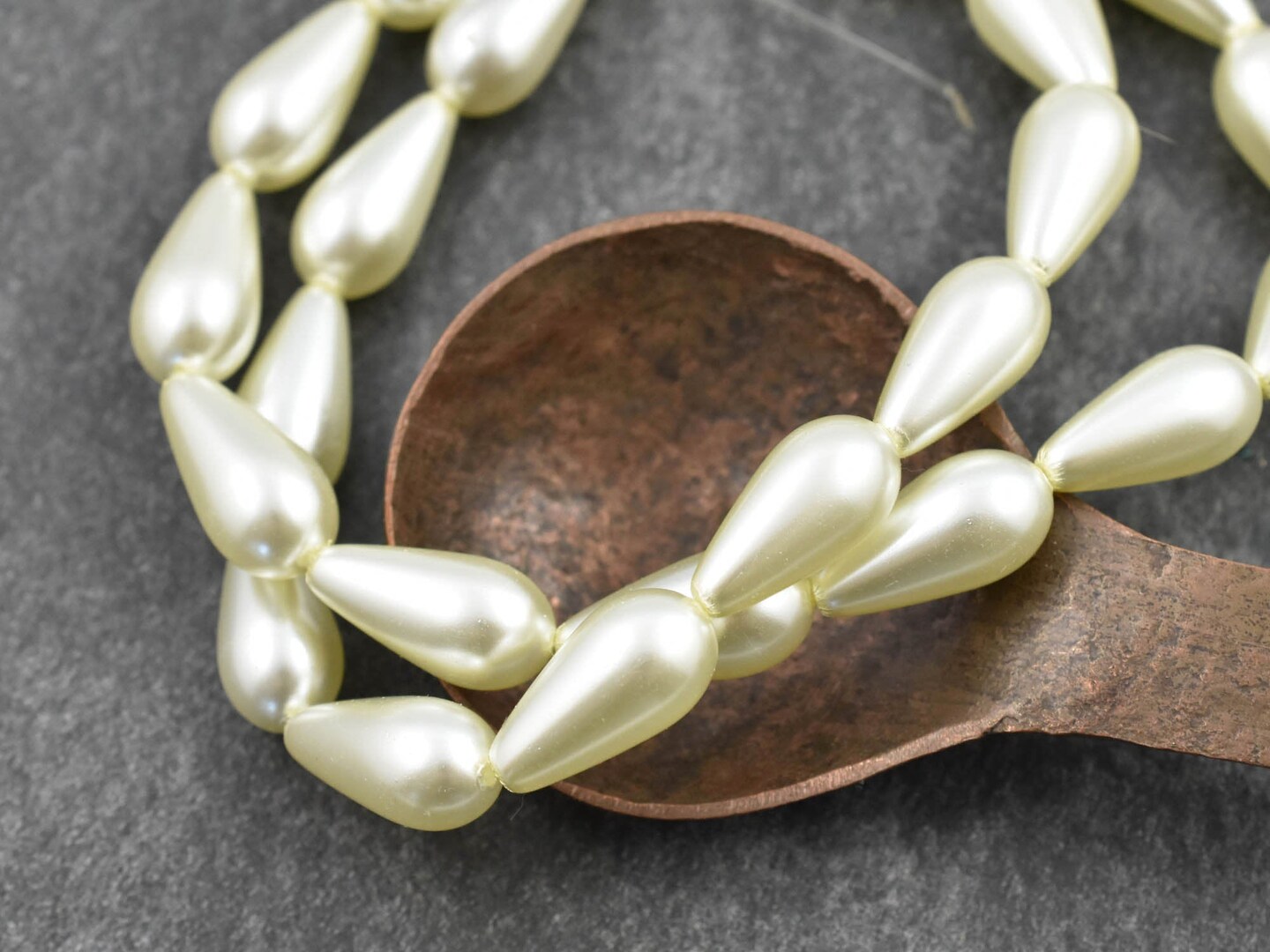 15x8mm Celestial Crystal Cream Pearl Teardrop Beads (16&#x22; Strand)