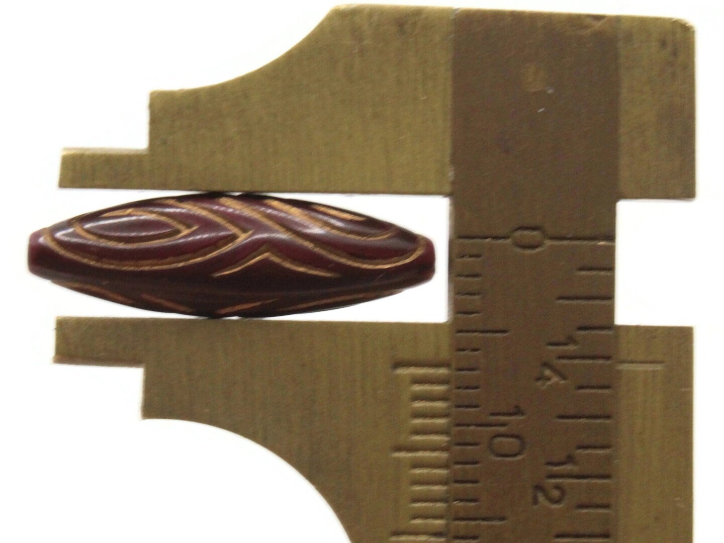 8 22mm Brown and Gold Patterned Vintage Plastic Tube Beads