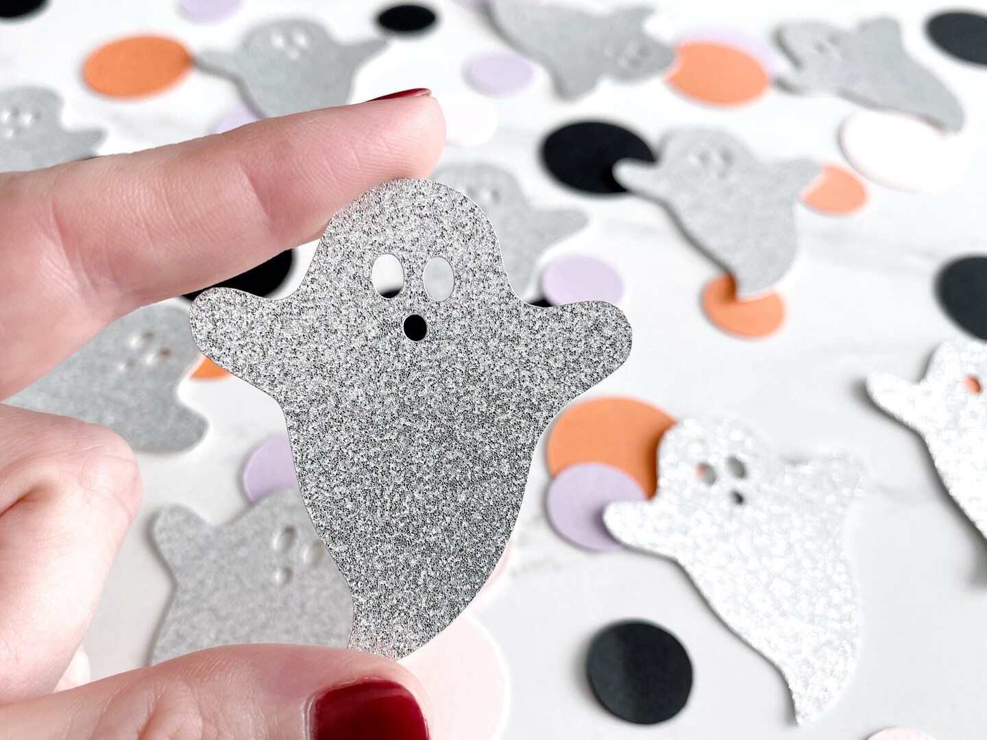 Halloween-Konfetti In Geisterform – 1 Oz (ca. 900 Stück), Weiß, Aus PVC, Für Tischdekoration & Party
