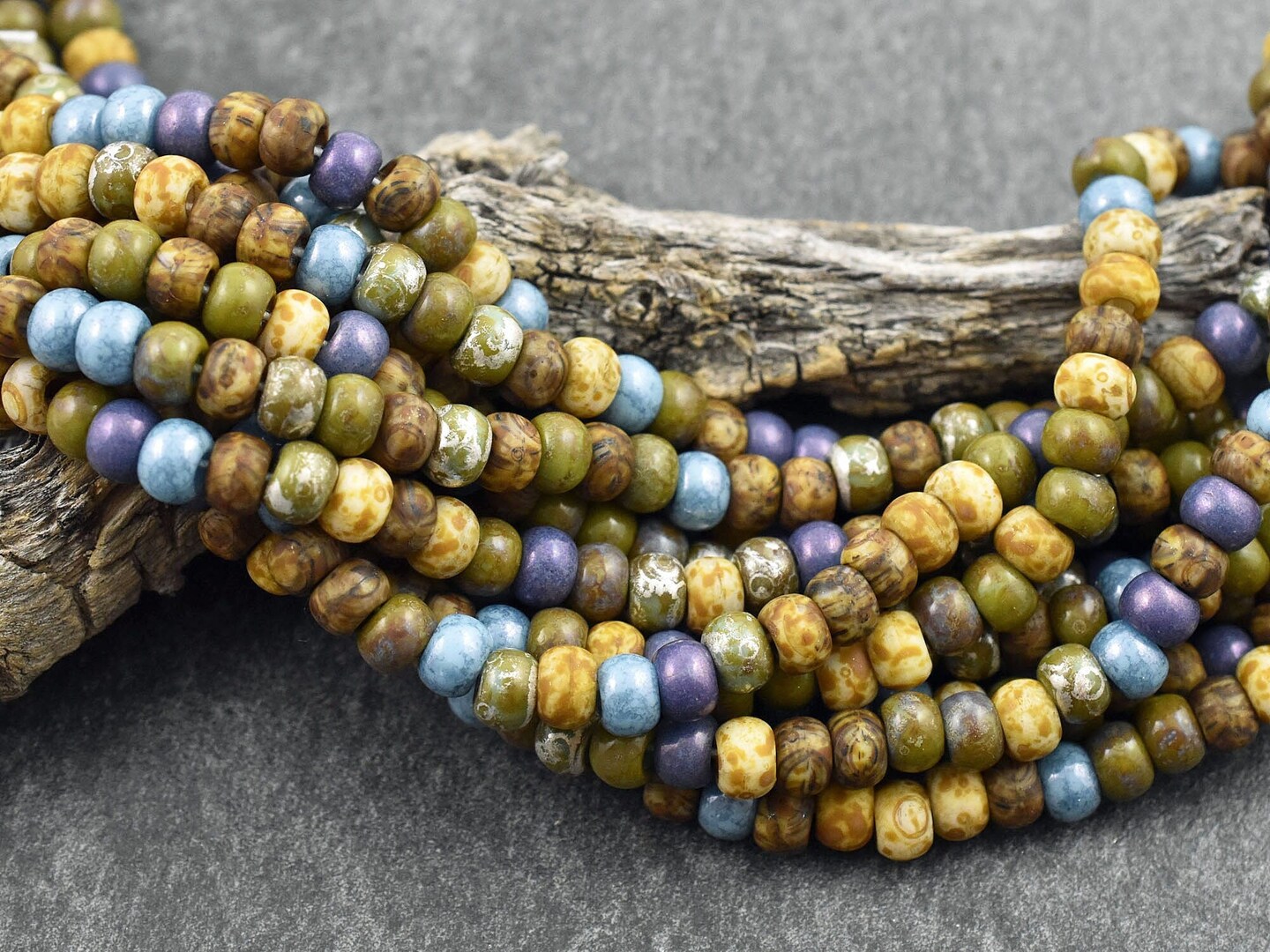 2/0 Aged Cookie Dough Mosaic Picasso Mix Seed Beads (18&#x22; Strand)