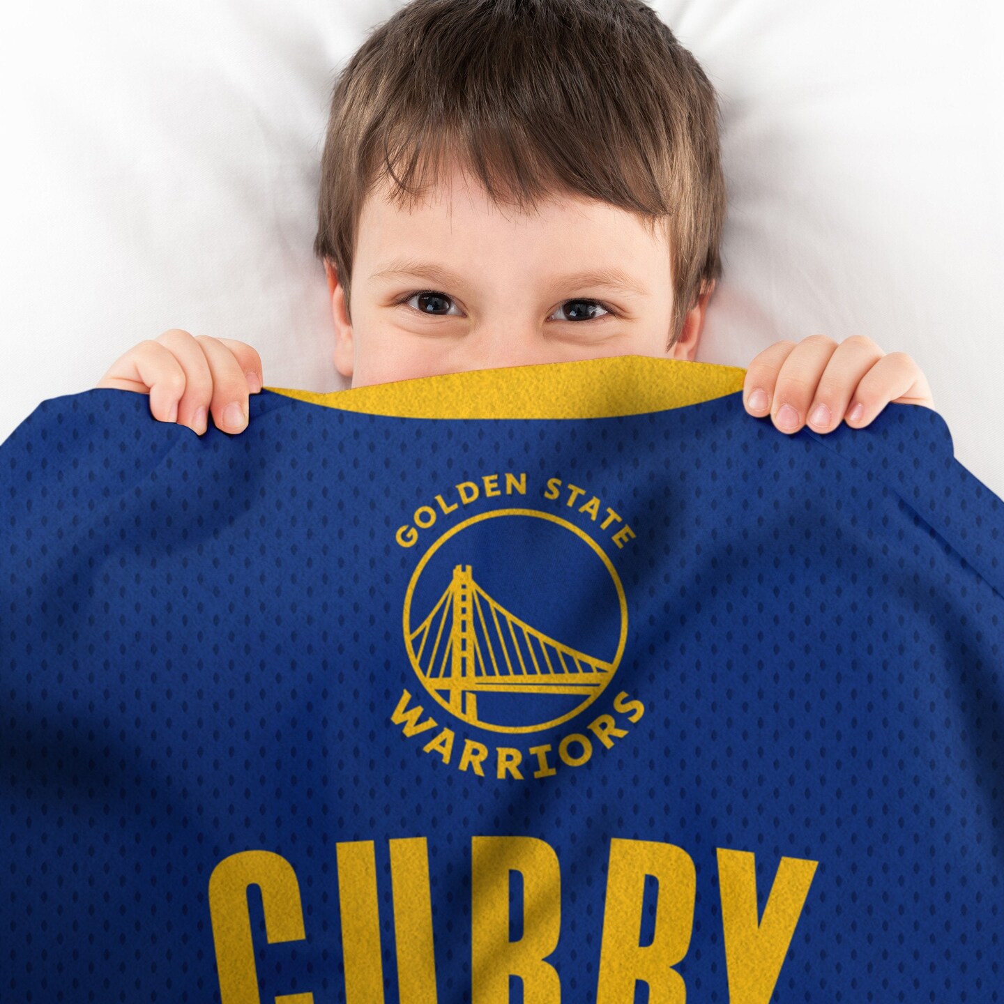 Sleep Squad Golden State Warriors Stephen Curry 60&#x201D; x 80&#x201D; Raschel Plush Jersey Basketball Blanket