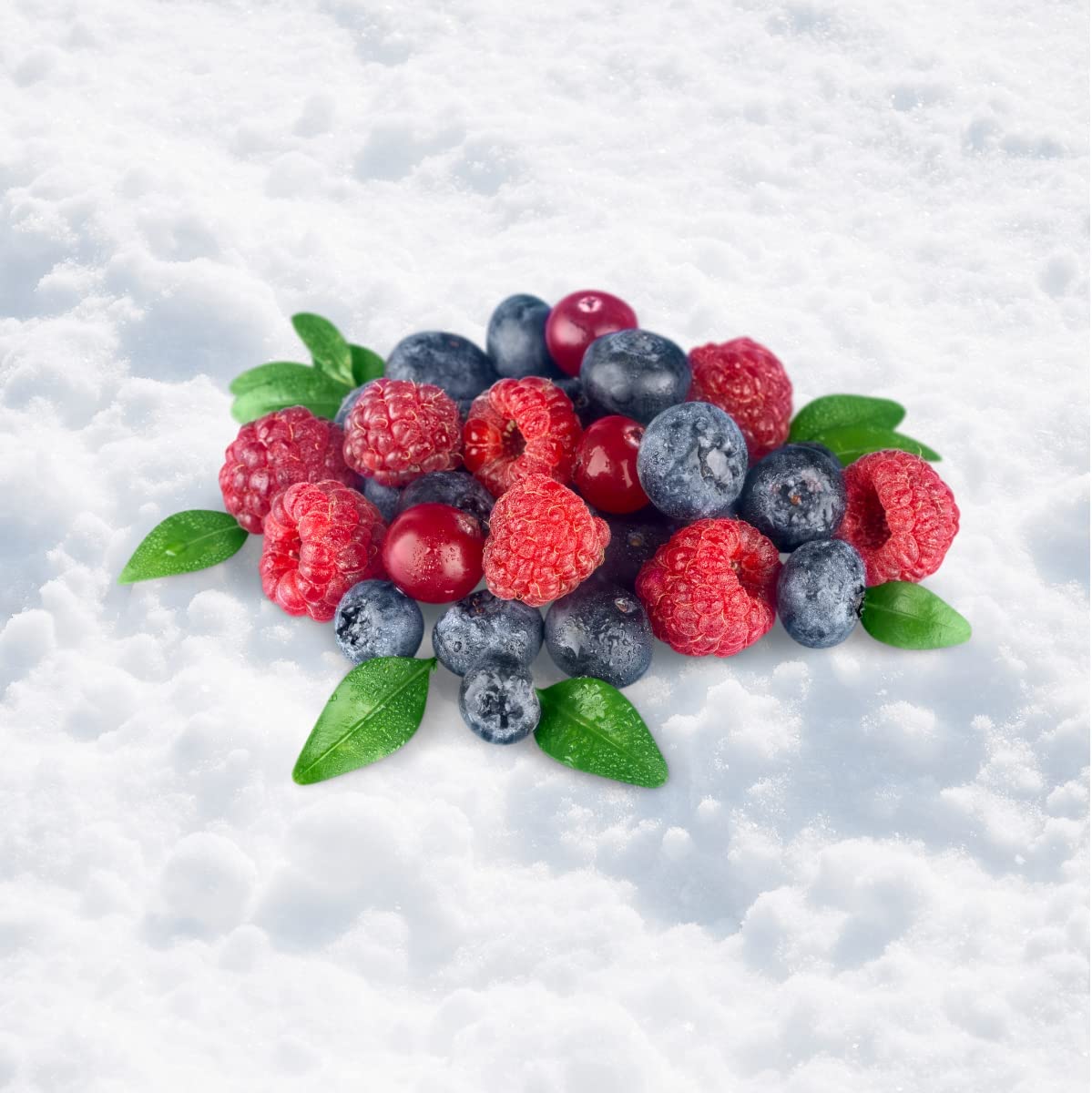 Berries In The Snow Fragrance Oil (Our Version of the Brand Name) (32 oz Bottle) for Candle Making, Soap Making, Tart Making, Room Sprays, Lotions, Car Fresheners, Slime, Bath Bombs, Warmers&#x2026;