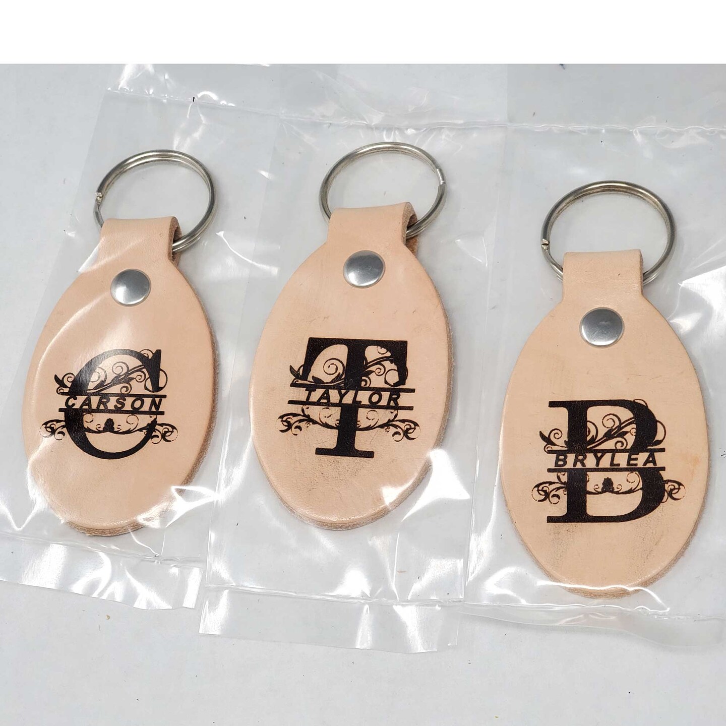 Natural Leather Keychains - 10 Pack Blank Key Fobs Kit - Leather Craft  Projects for All Ages - Tooling, Stamping Engraving Ready