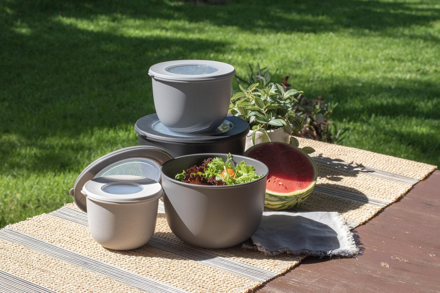 4 Pieces by TarHong Stackable Mixing Bowl Set with Lids for Mixing and Kitchen Storage, Assorted colors of Cream,Taupe, Gray and Black