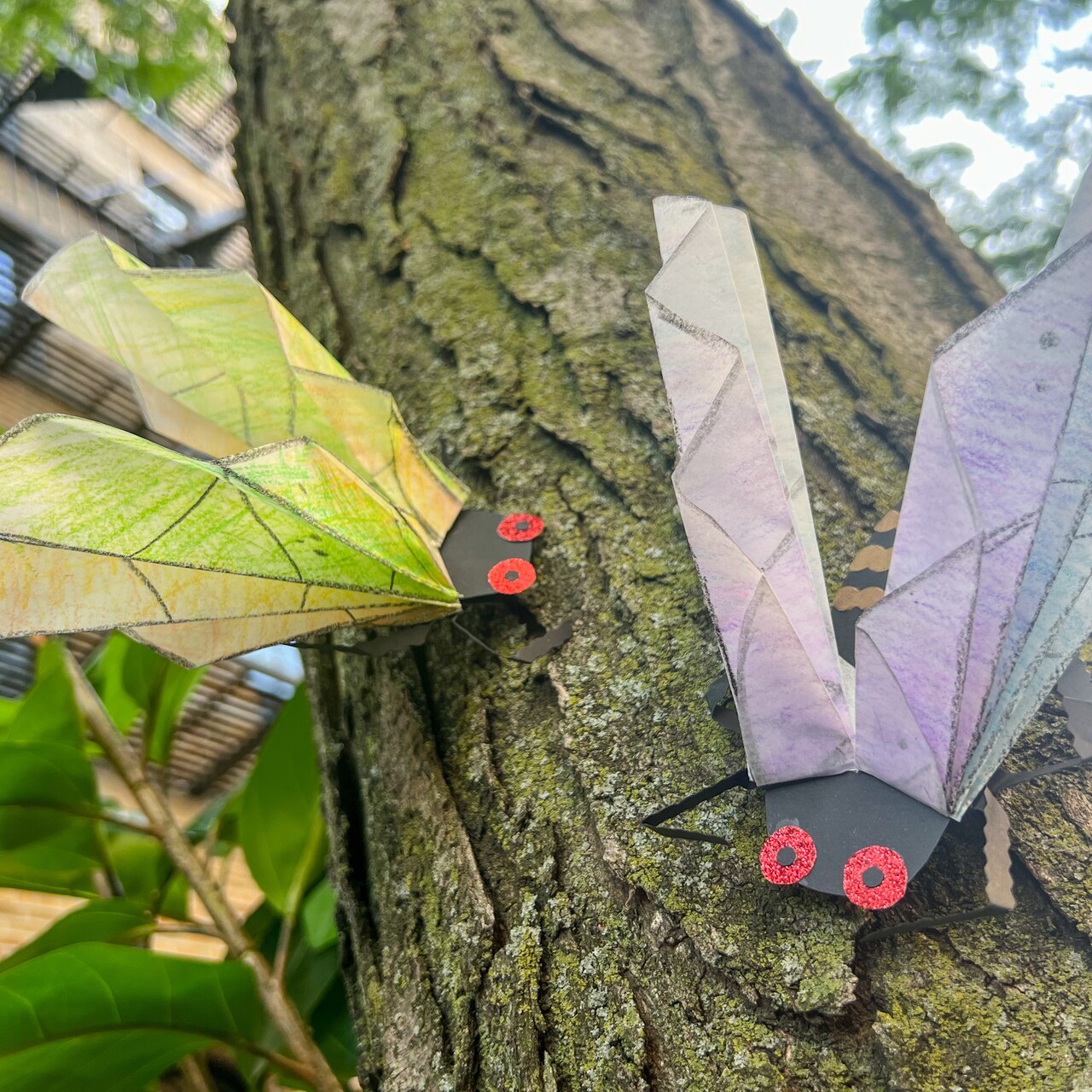 DIY Paper Clothespin Cicadas with @TheCraftyLumberjacks