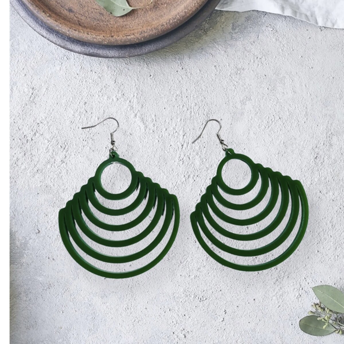 Laser & Luxe: Earrings from Wood & More with Glowforge