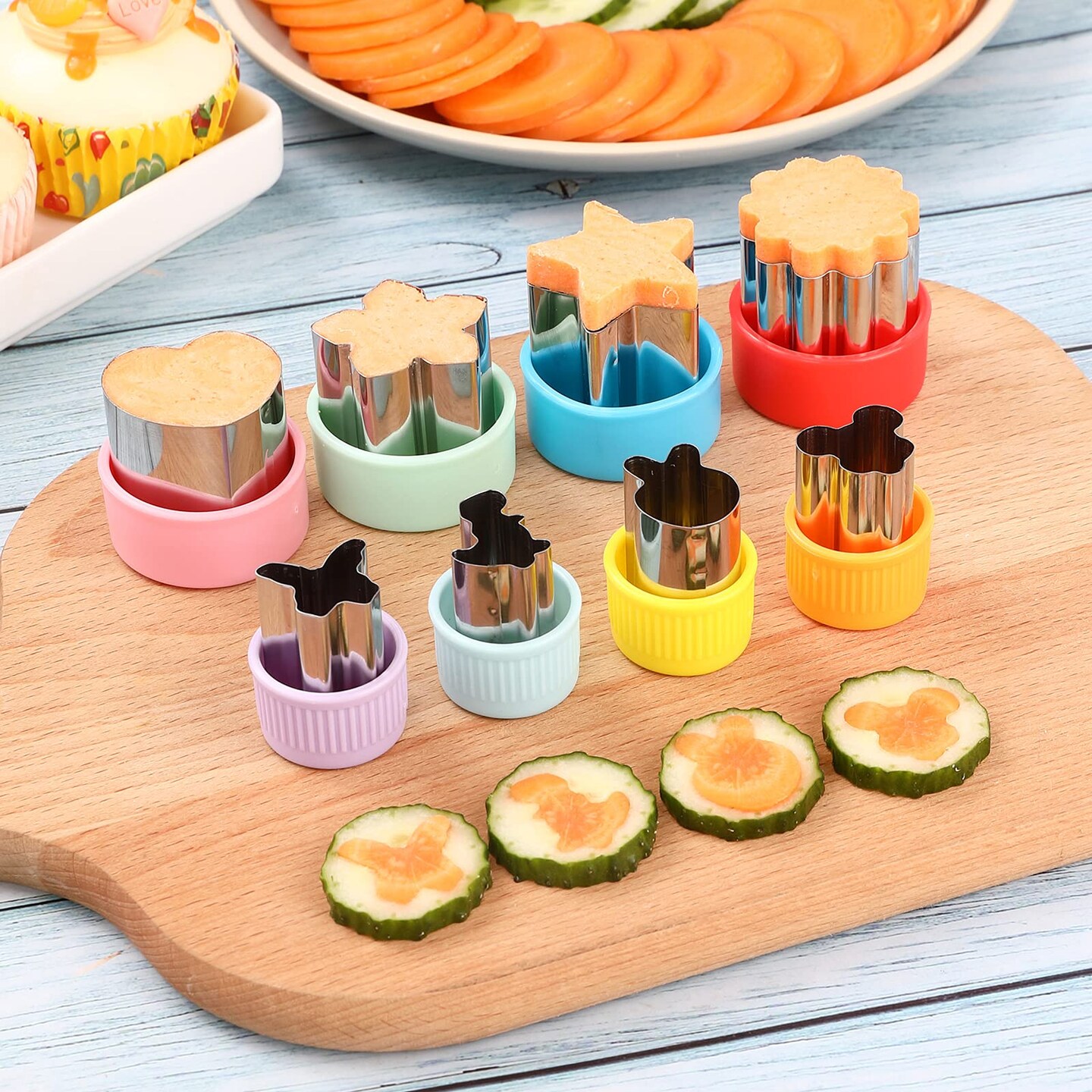 12 Pieces Sandwich Cookie Cutters Set, Dinosaur,Heart,Star,Mouse,Sandwich Knife Cookie Knife Vegetable Cutter Food Grade Cookie Mould.