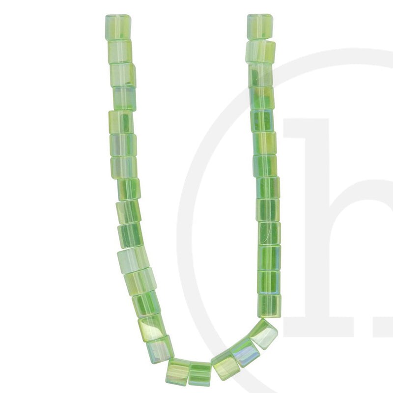 Glass Beads Cube Light Green Luster