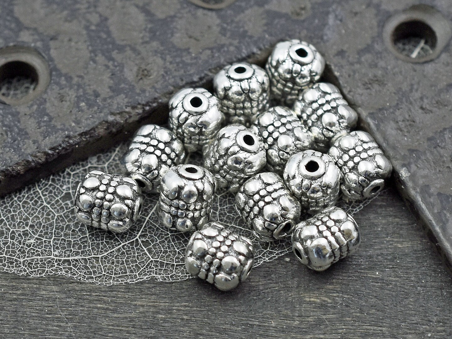 20 7x8mm Antique Silver Barrel Spacer Beads Michaels