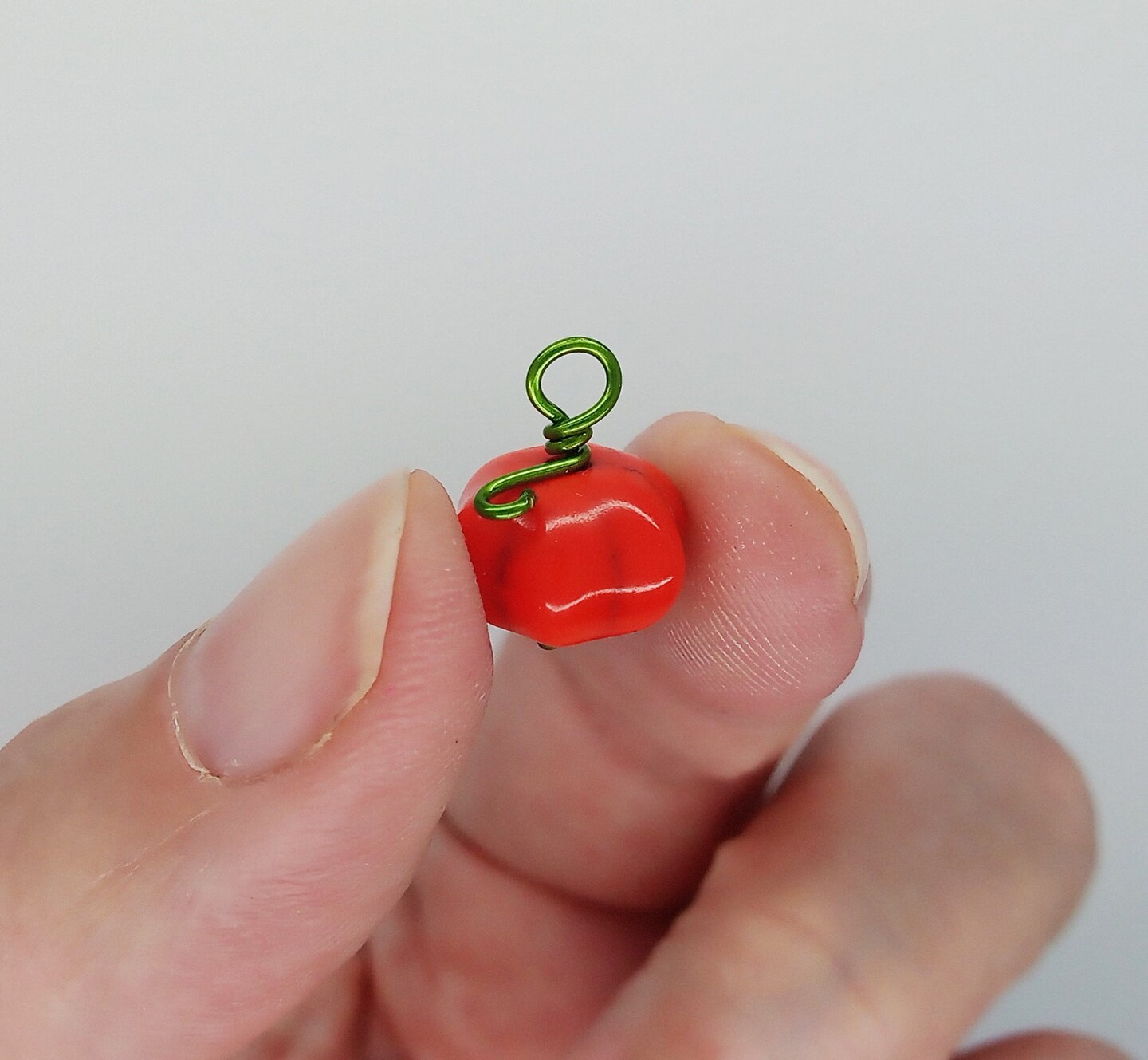Cute Little Pumpkin Charms, set of 8 with Stems, Thanksgiving Charms, Adorabilities