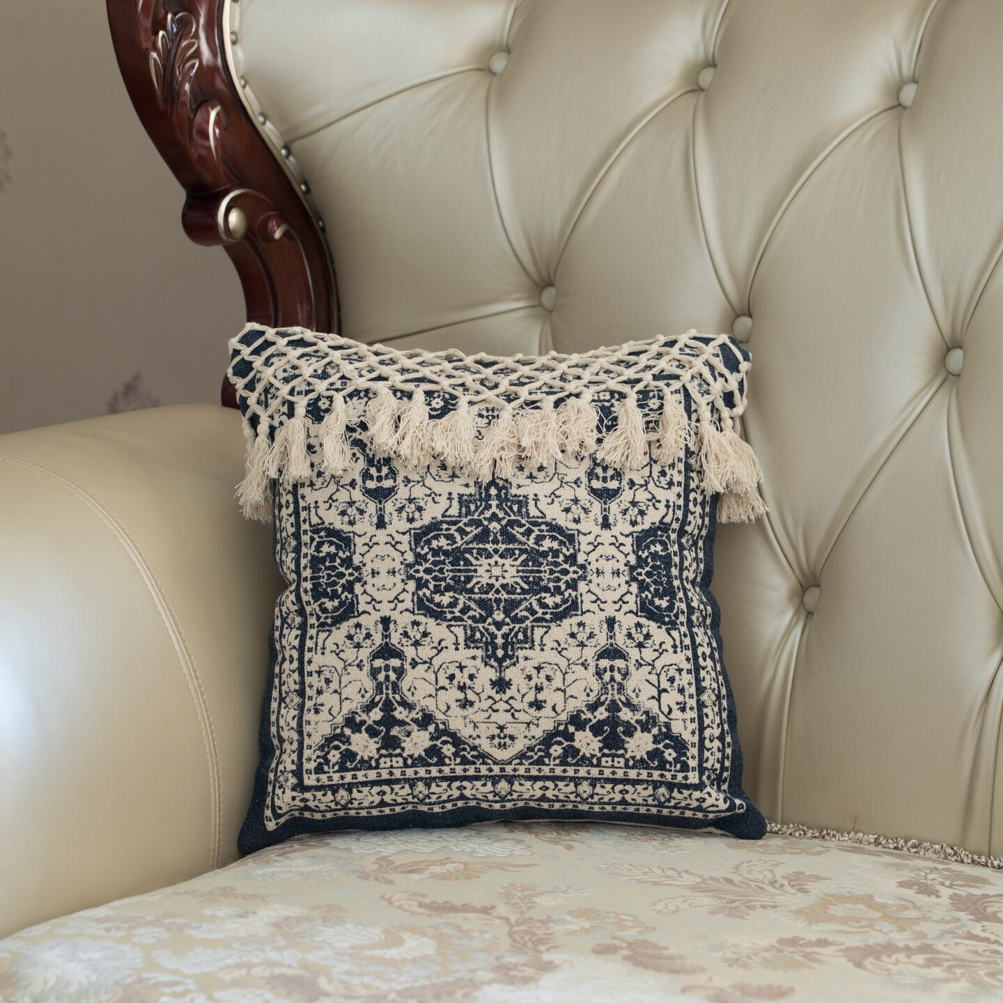 16&#x22; Handwoven Cotton Throw Pillow Cover with Traditional Pattern and Tasseled Top