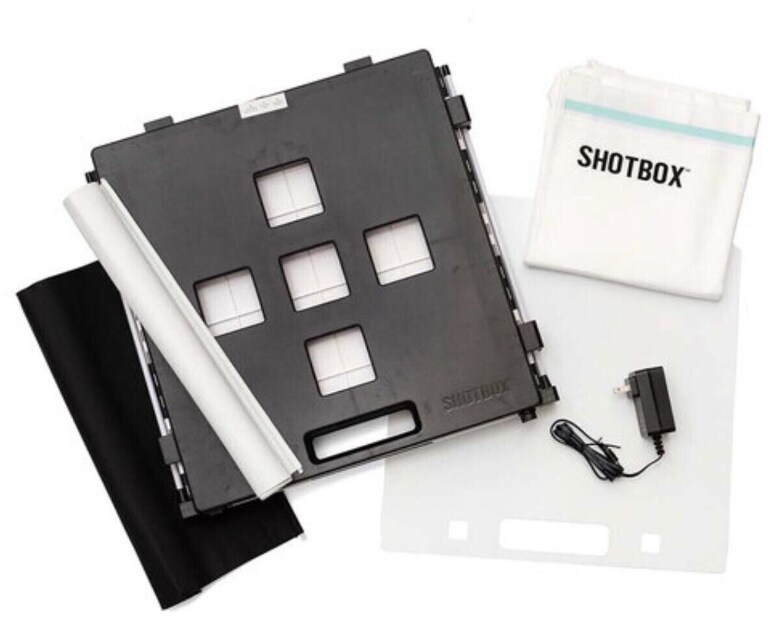 We R Memory Keepers - ShotBox Collection - Portable Photo Studio Kit 660406